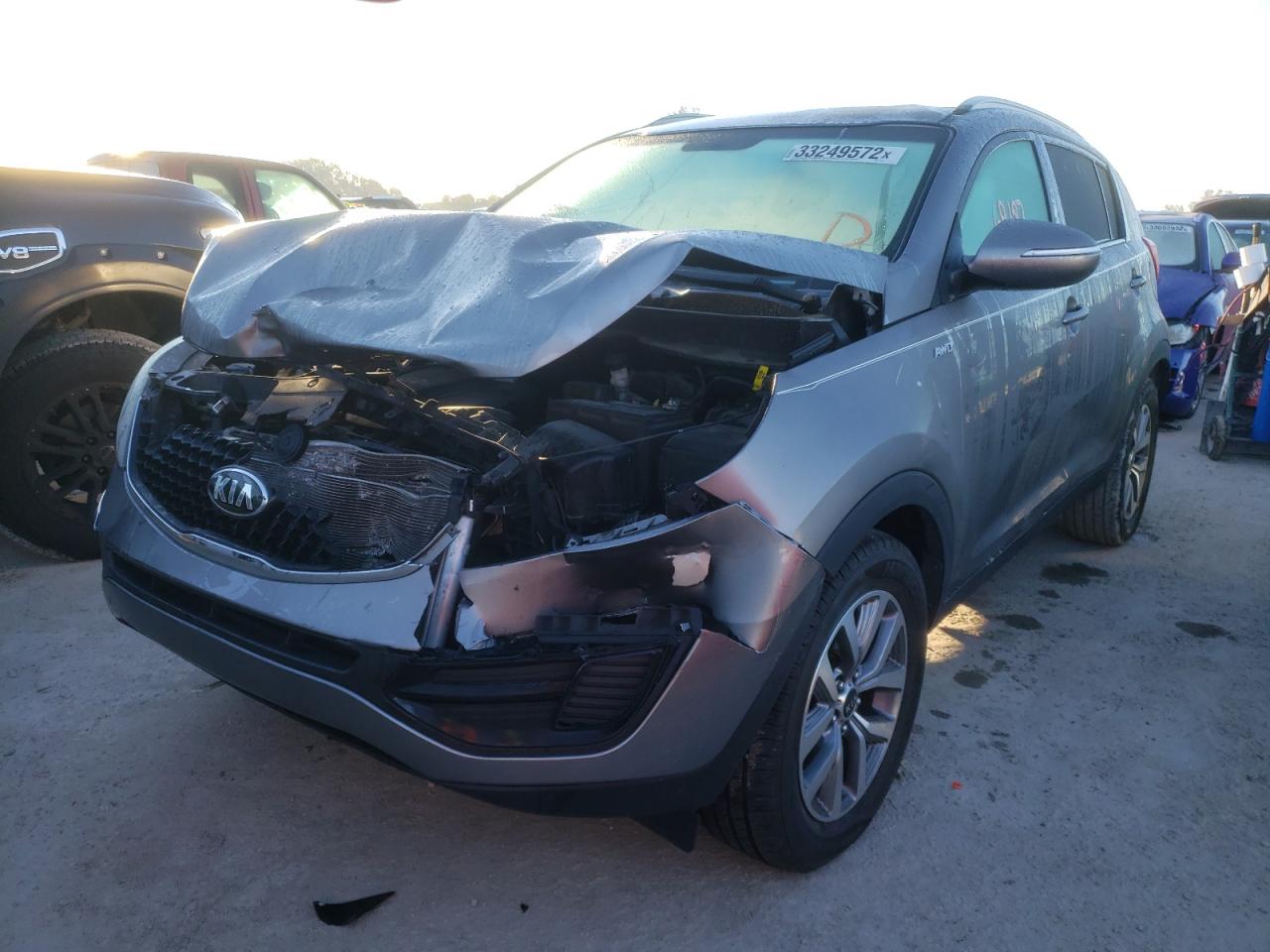 Photo 2 from auction – 2015 KIA SPORTAGE L with VIN KNDPBCAC3F7767411