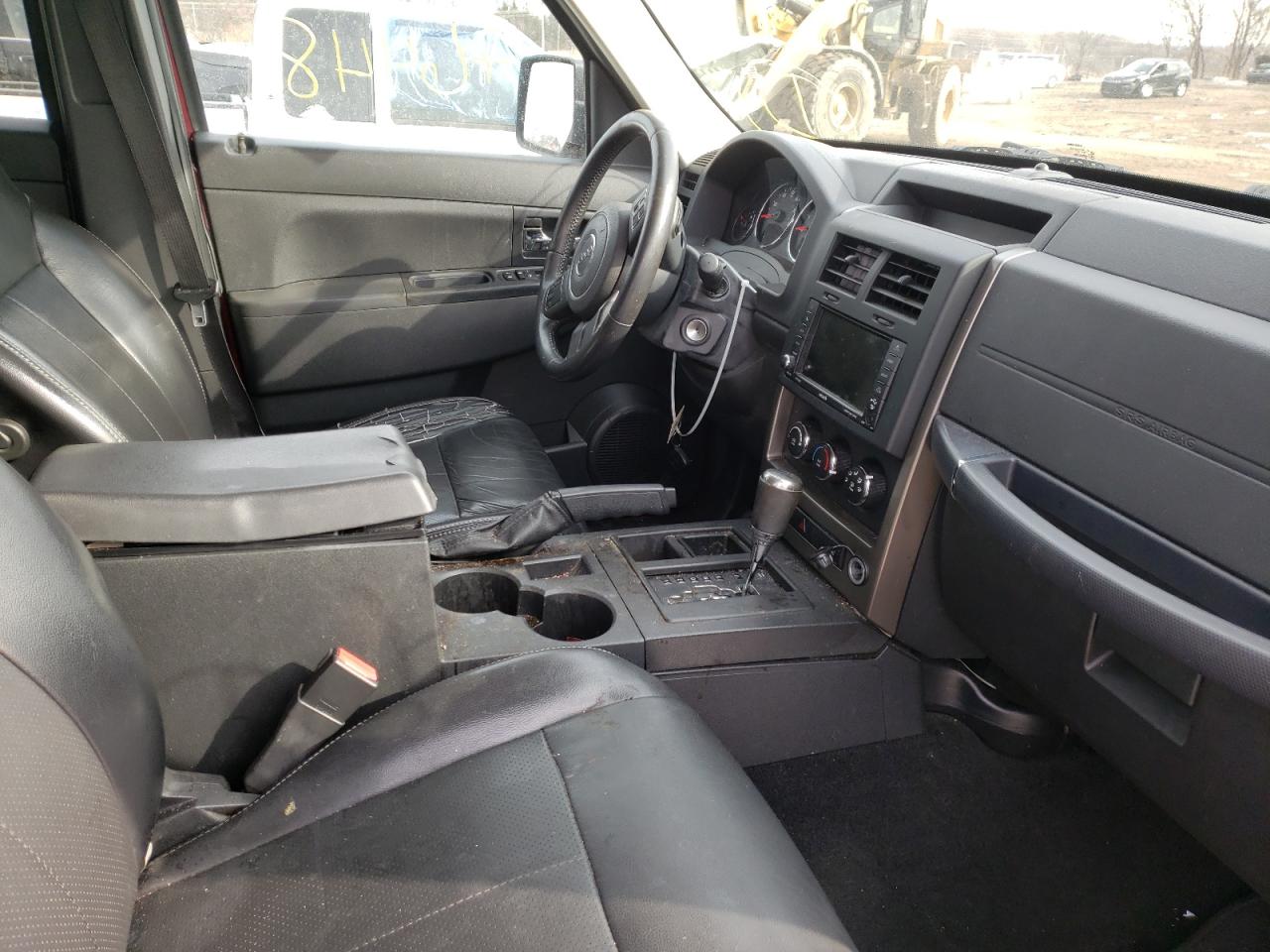 Photo 5 from auction – 2012 JEEP LIBERTY SP with VIN 1C4PJLAK3CW207917