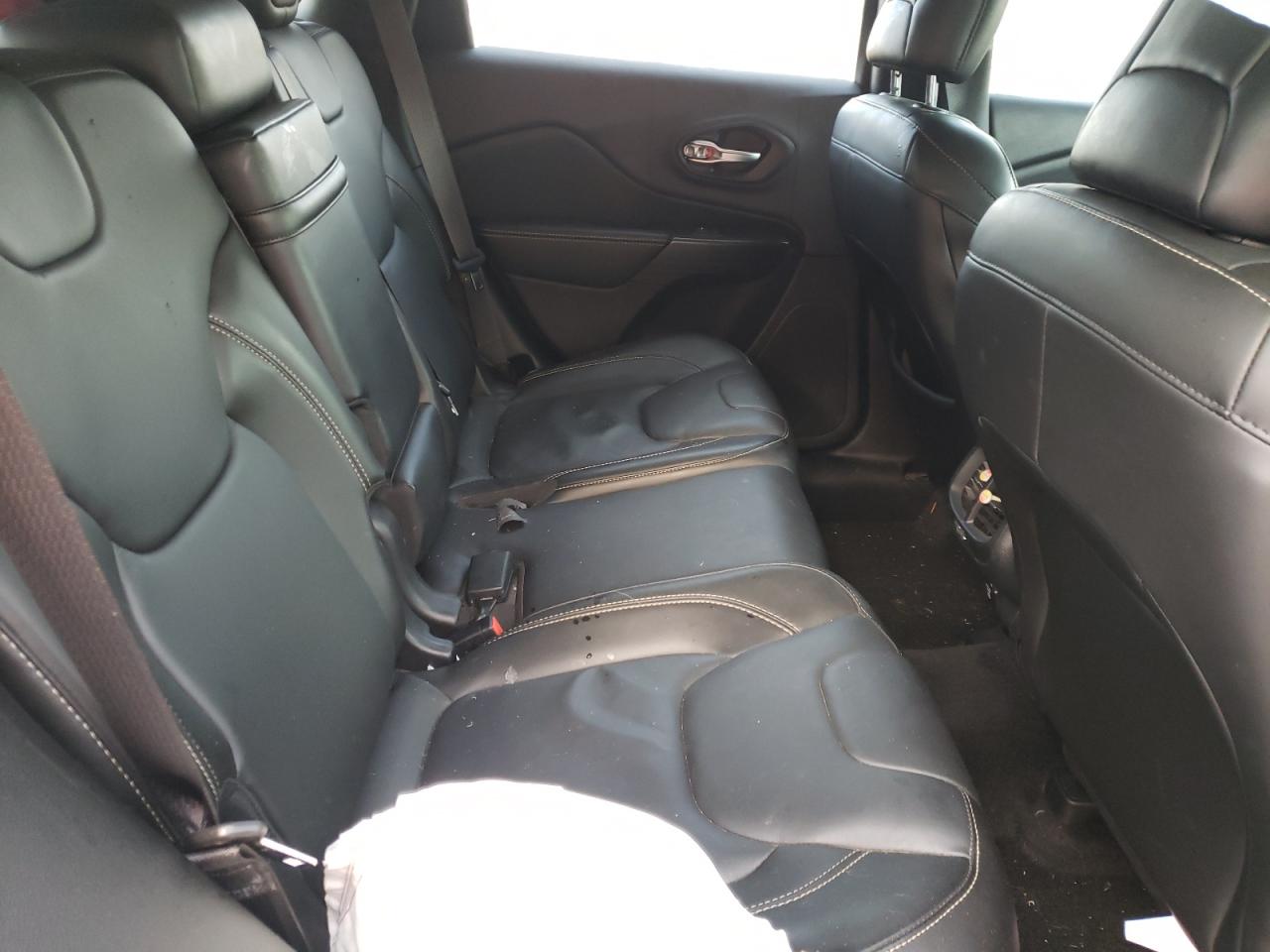Photo 6 from auction – 2015 JEEP CHEROKEE L with VIN 1C4PJLDB9FW643199