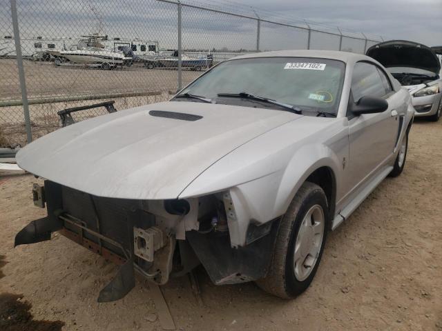 Photo 2 from auction – 2000 FORD MUSTANG with VIN 1FAFP404XYF312955