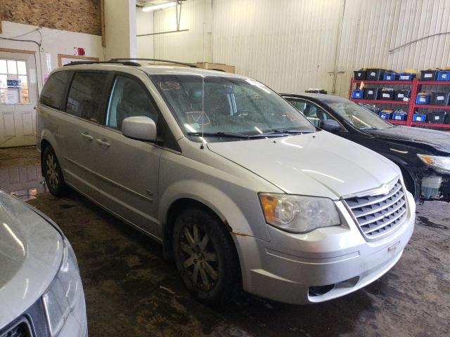 Photo 1 from auction – 2009 CHRYSLER TOWN & COU with VIN 2A8HR54129R660996