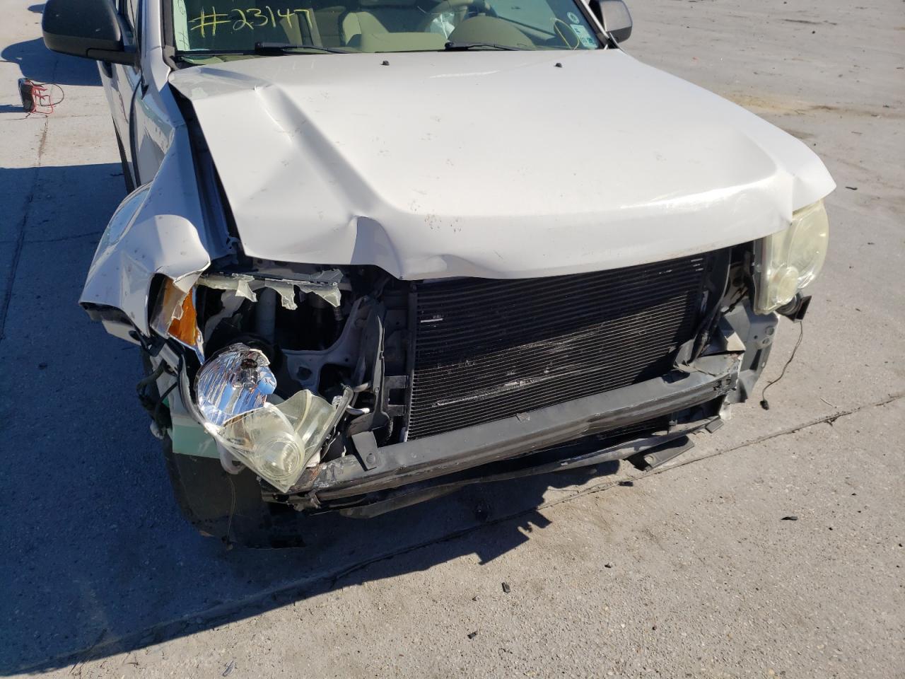 Photo 9 from auction – 2009 FORD ESCAPE XLT with VIN 1FMCU03G69KA62882