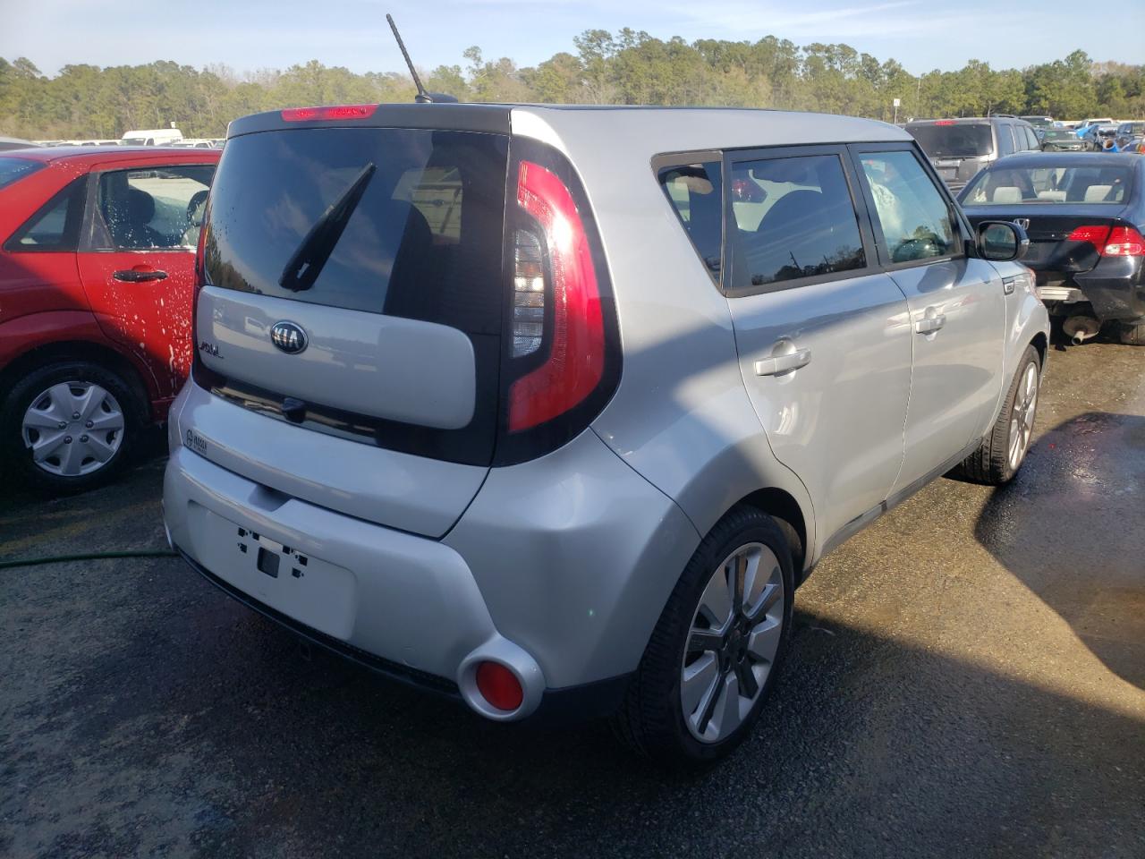 Photo 4 from auction – 2014 KIA SOUL ! with VIN KNDJX3A5XE7709481
