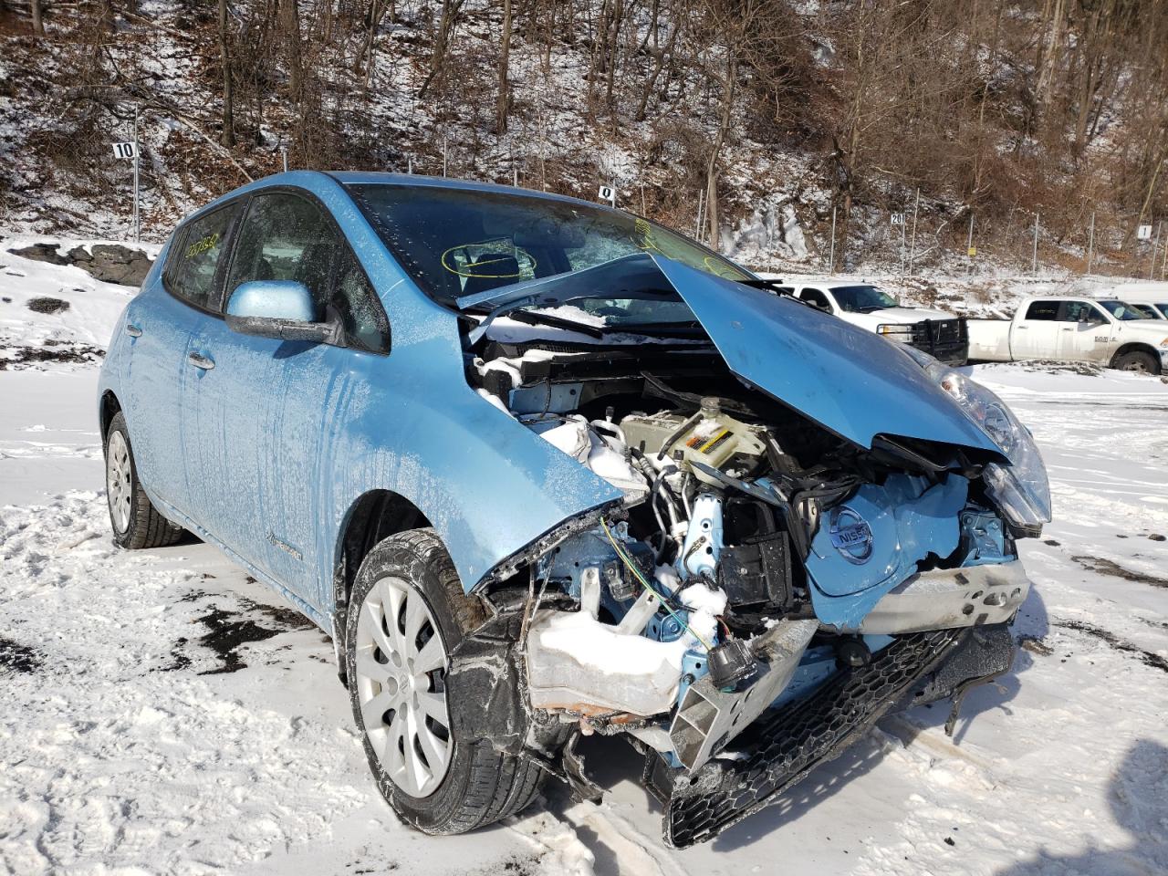 NISSAN LEAF S 2015 with VIN 1N4AZ0CP3FC329386 - Photo from auction