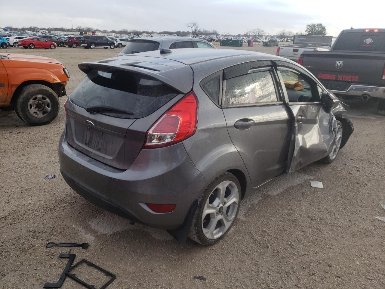 Photo 4 from auction – 2014 FORD FIESTA SE with VIN 3FADP4EJ3EM136445