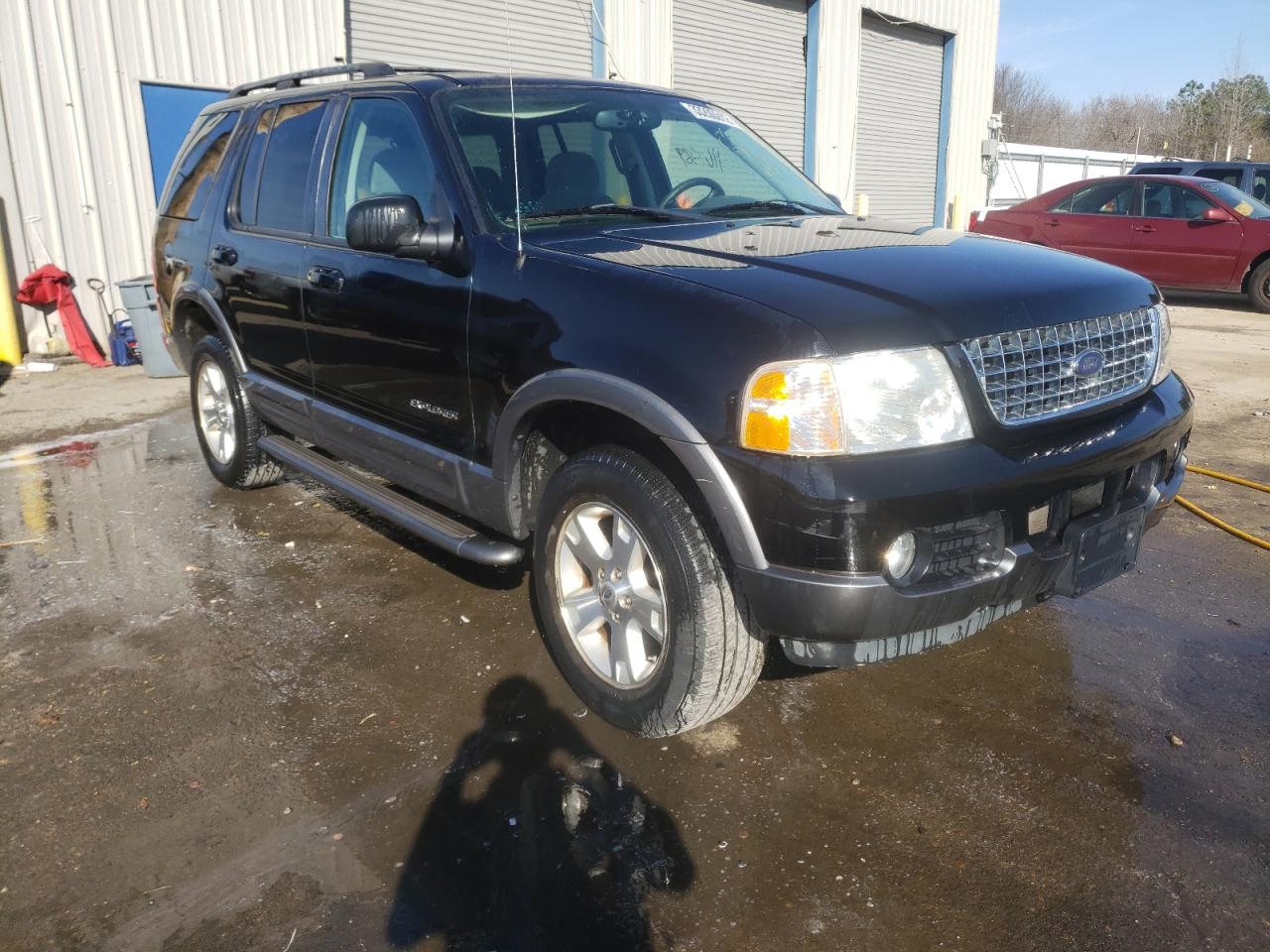 FORD EXPLORER X 2004 с VIN 1FMZU63K74UB67736 - Фото с аукциона