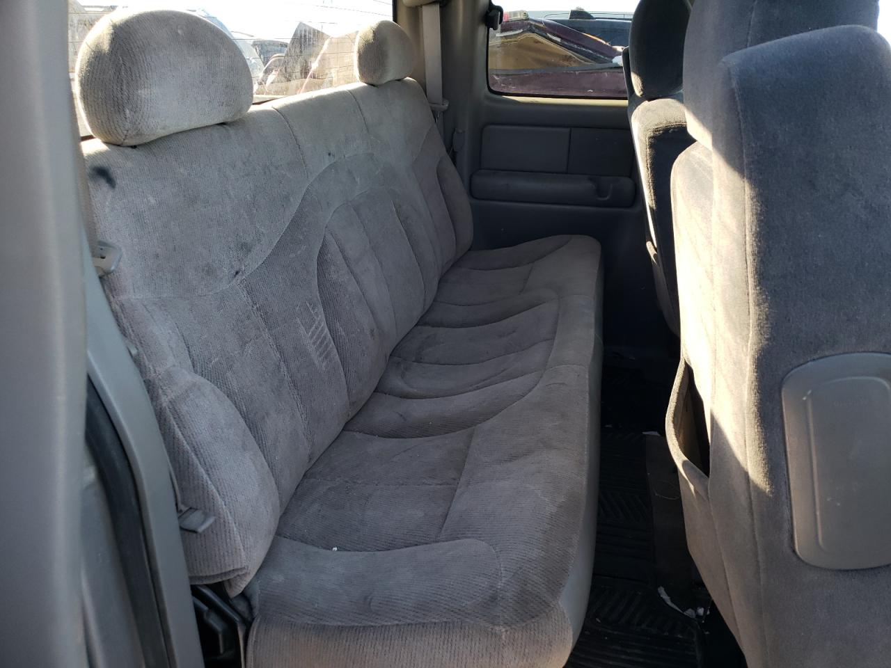 Photo 6 from auction – 2000 GMC NEW SIERRA with VIN 2GTEK19T0Y1148605