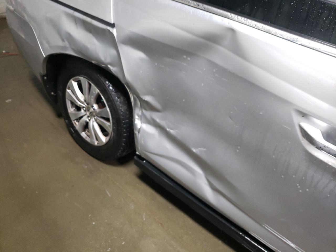 Photo 9 from auction – 2014 HONDA ODYSSEY EX with VIN 5FNRL5H42EB131877