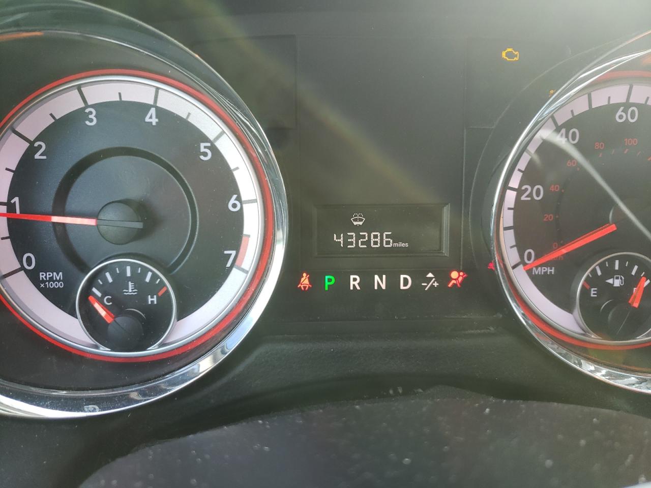 Photo 8 from auction – 2018 DODGE GRAND CARA with VIN 2C4RDGBG0JR203590