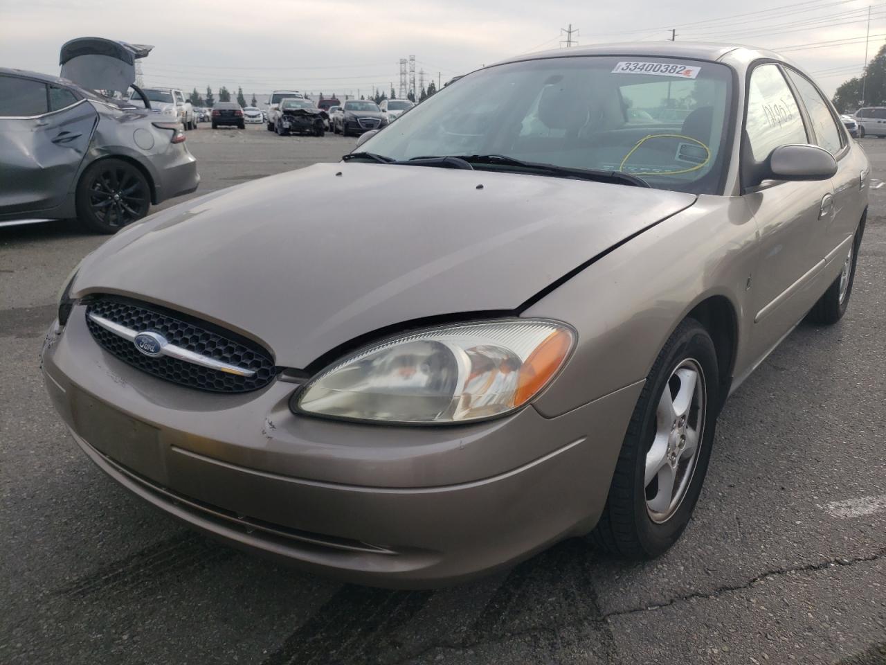 Photo 2 from auction – 2002 FORD TAURUS SES with VIN 1FAFP55252G252114