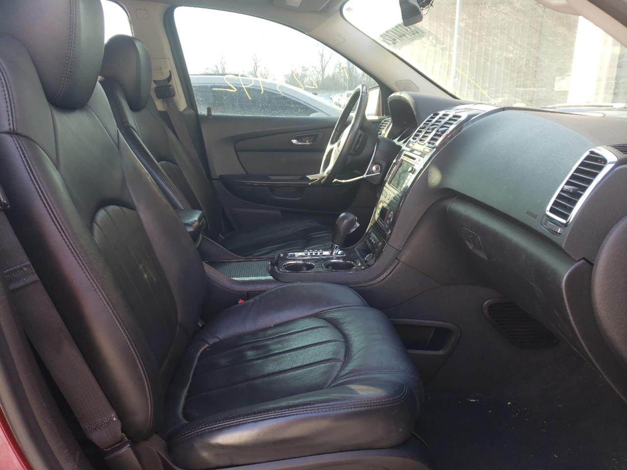 Photo 5 from auction – 2011 GMC ACADIA DEN with VIN 1GKKVTED3BJ330711