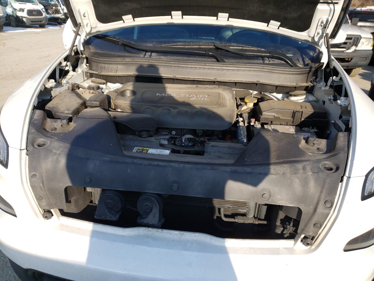 Photo 7 from auction – 2016 JEEP CHEROKEE L with VIN 1C4PJLDB1GW323814