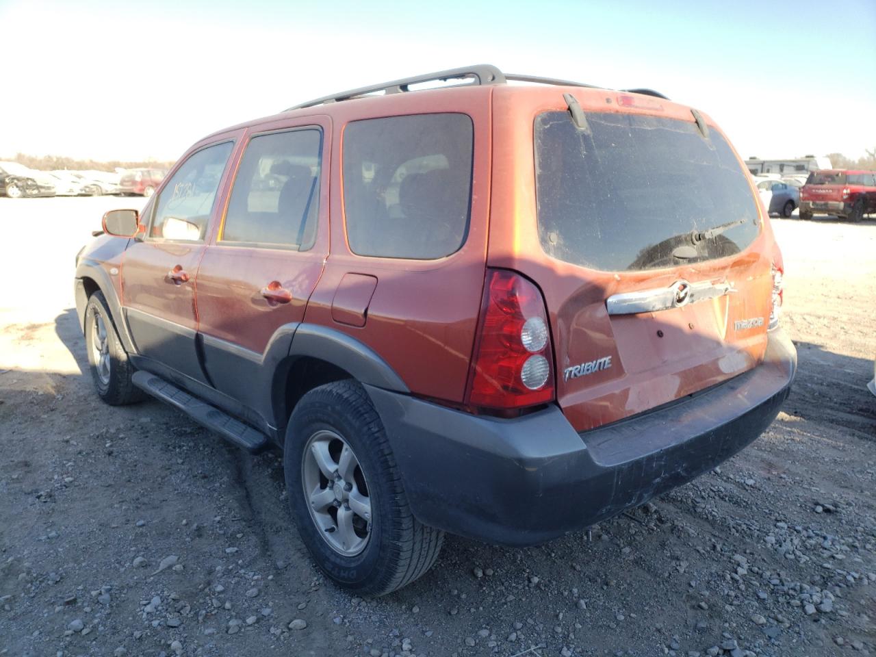 صورة رقم 3 من المزاد - 2005 MAZDA TRIBUTE S مع VIN 4F2YZ04125KM64804