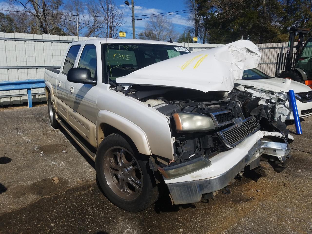 CHEVROLET SILVERADO 2006 مع رقم تعريف المركبة 2GCEC13T861209797 - صورة من المزاد