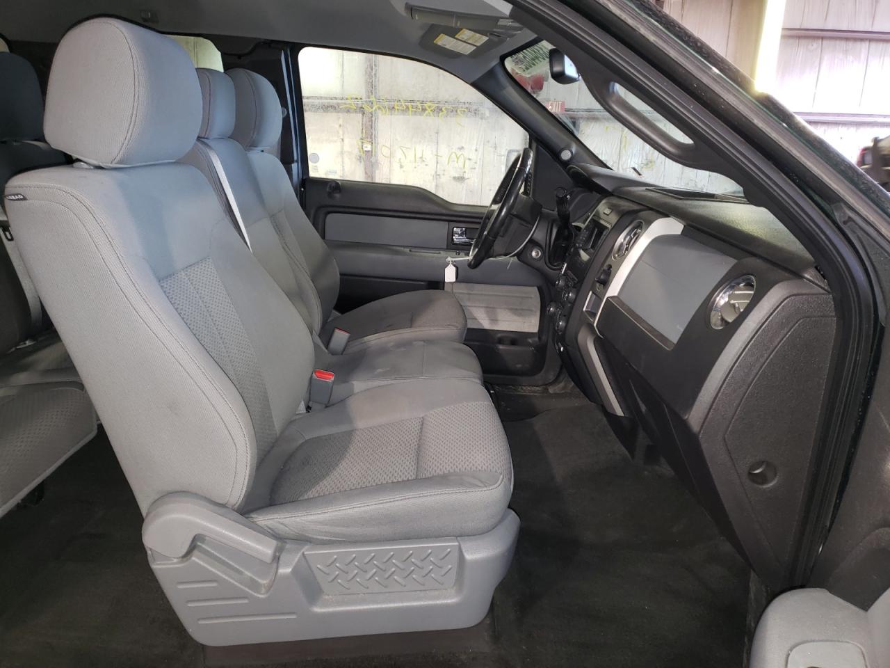 Photo 5 from auction – 2013 FORD F150 SUPER with VIN 1FTFX1ET3DFA13696