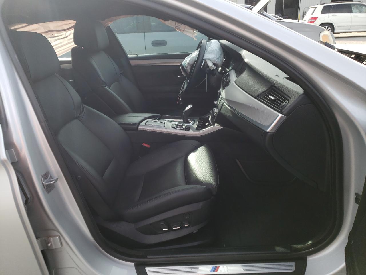 Photo 5 from auction – 2013 BMW 535 I with VIN WBAFR7C55DC828210