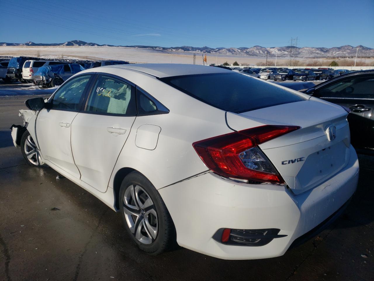 Photo 3 from auction – 2018 HONDA CIVIC LX with VIN 2HGFC2F5XJH589864