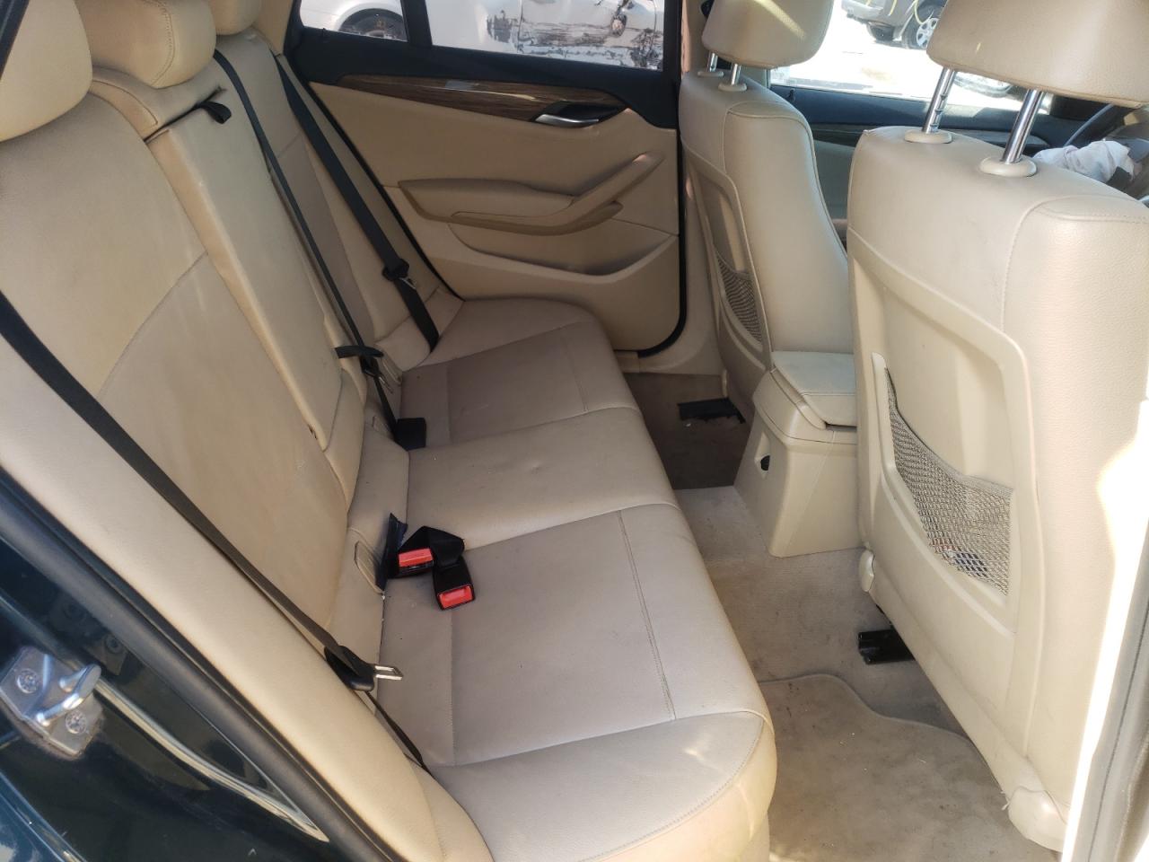 Photo 6 from auction – 2013 BMW X1 SDRIVE2 with VIN WBAVM1C58DVW44889