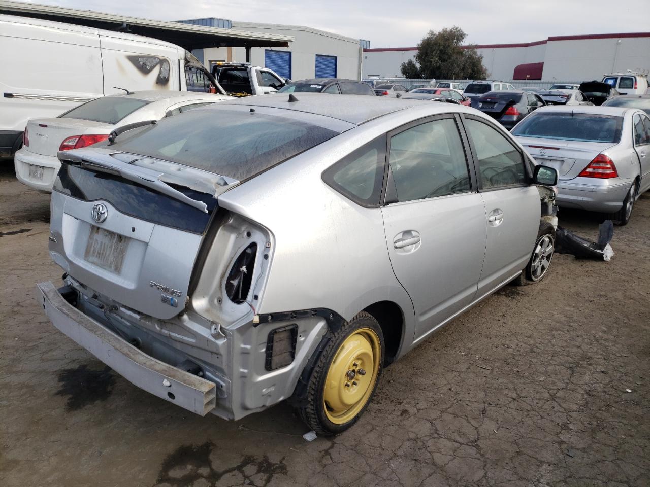 Photo 4 from auction – 2007 TOYOTA PRIUS with VIN JTDKB20U077661630