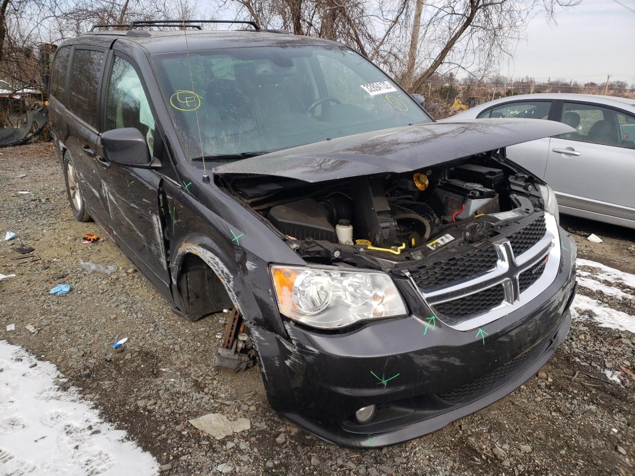 DODGE GRAND CARA 2018 with VIN 2C4RDGCG7JR301174 - Photo from auction
