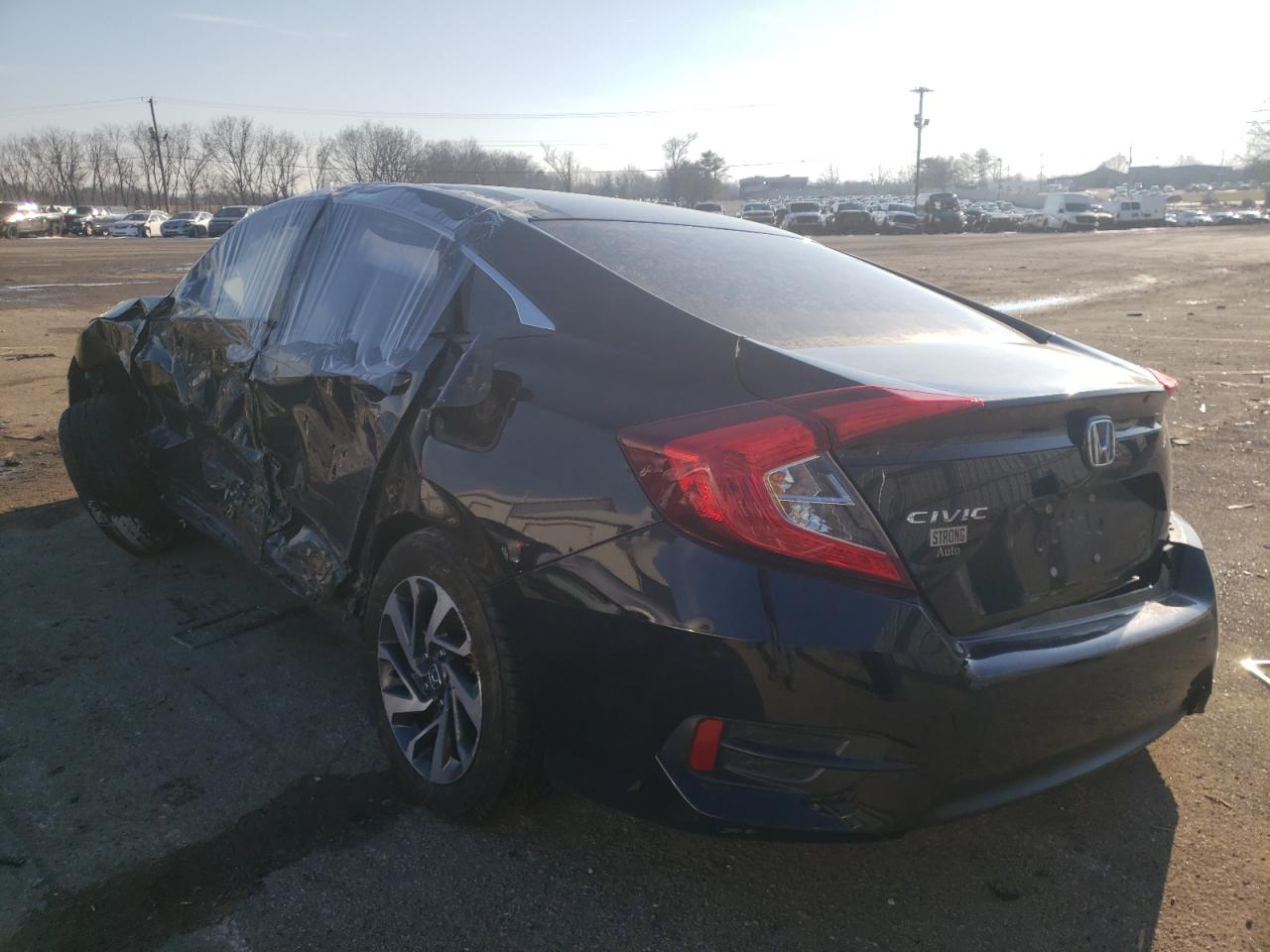Photo 3 from auction – 2016 HONDA CIVIC EX with VIN 19XFC2F73GE076668