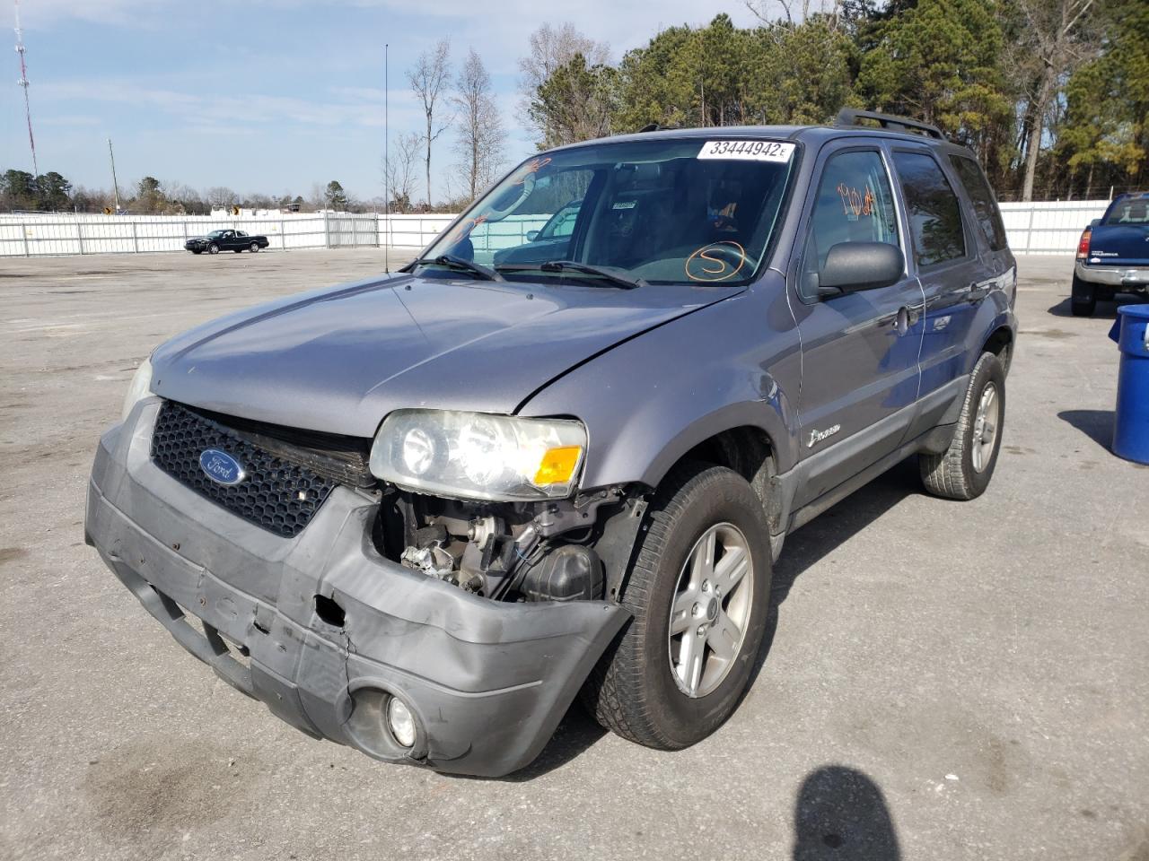 Photo 2 from auction – 2007 FORD ESCAPE HEV with VIN 1FMCU59H77KA85095