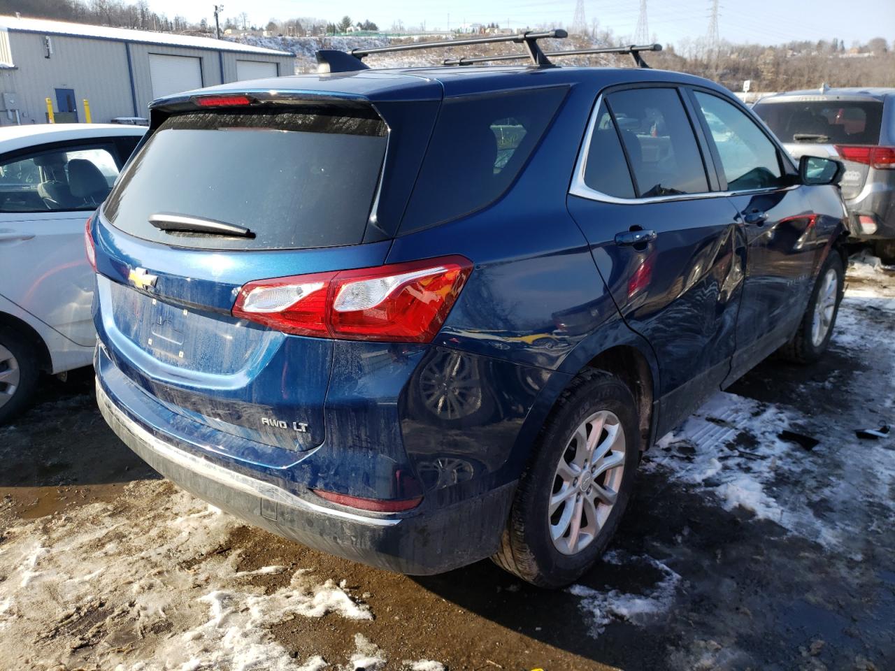 Photo 4 from auction – 2019 CHEVROLET EQUINOX LT with VIN 2GNAXUEV2K6116670