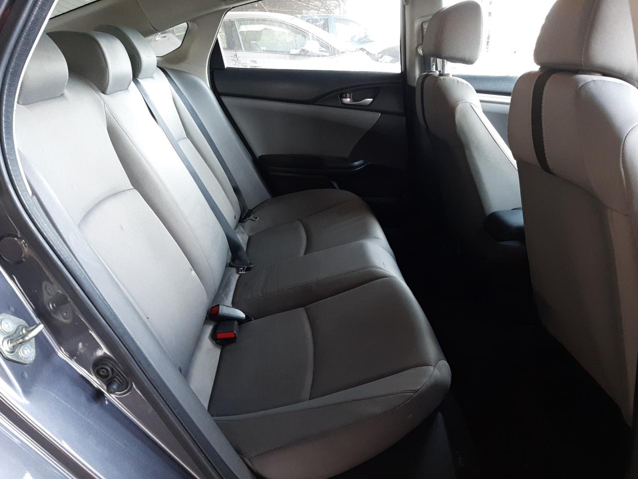 Photo 6 from auction – 2016 HONDA CIVIC LX with VIN 19XFC2F55GE053021