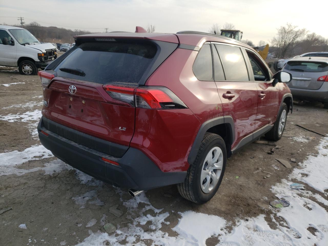 Photo 4 from auction – 2021 TOYOTA RAV4 LE with VIN JTMK1RFV5MD064546
