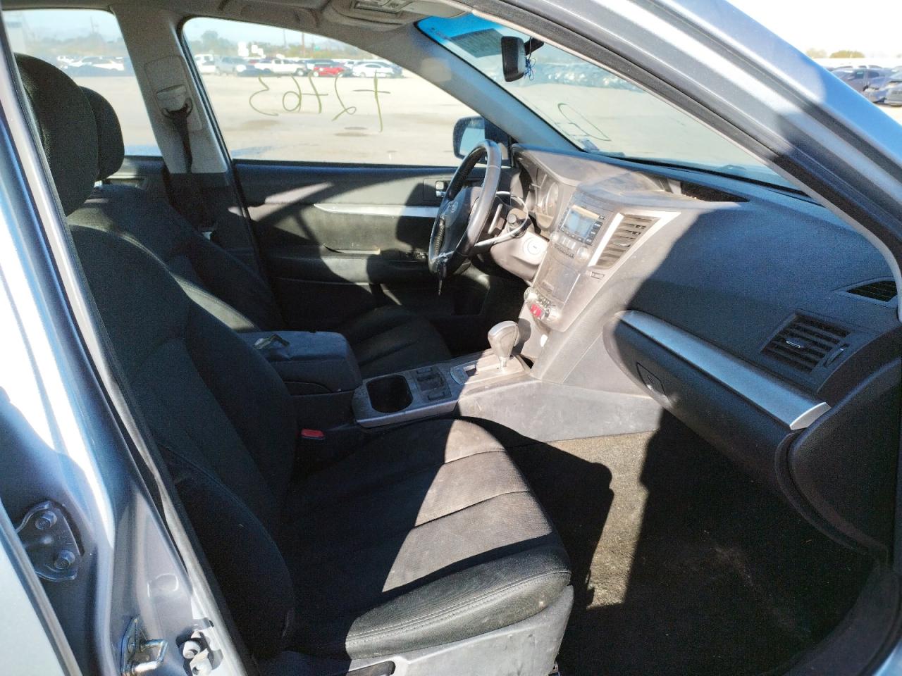 Photo 5 from auction – 2013 SUBARU LEGACY 2.5 with VIN 4S3BMBG62D3026168