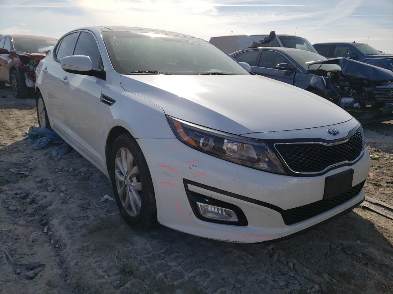 KIA OPTIMA EX 2015 with VIN 5XXGN4A74FG413162 - Photo from auction