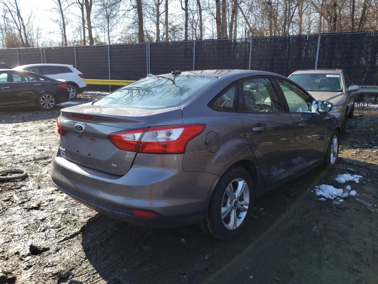 Photo 4 from auction – 2013 FORD FOCUS SE with VIN 1FADP3F20DL149736