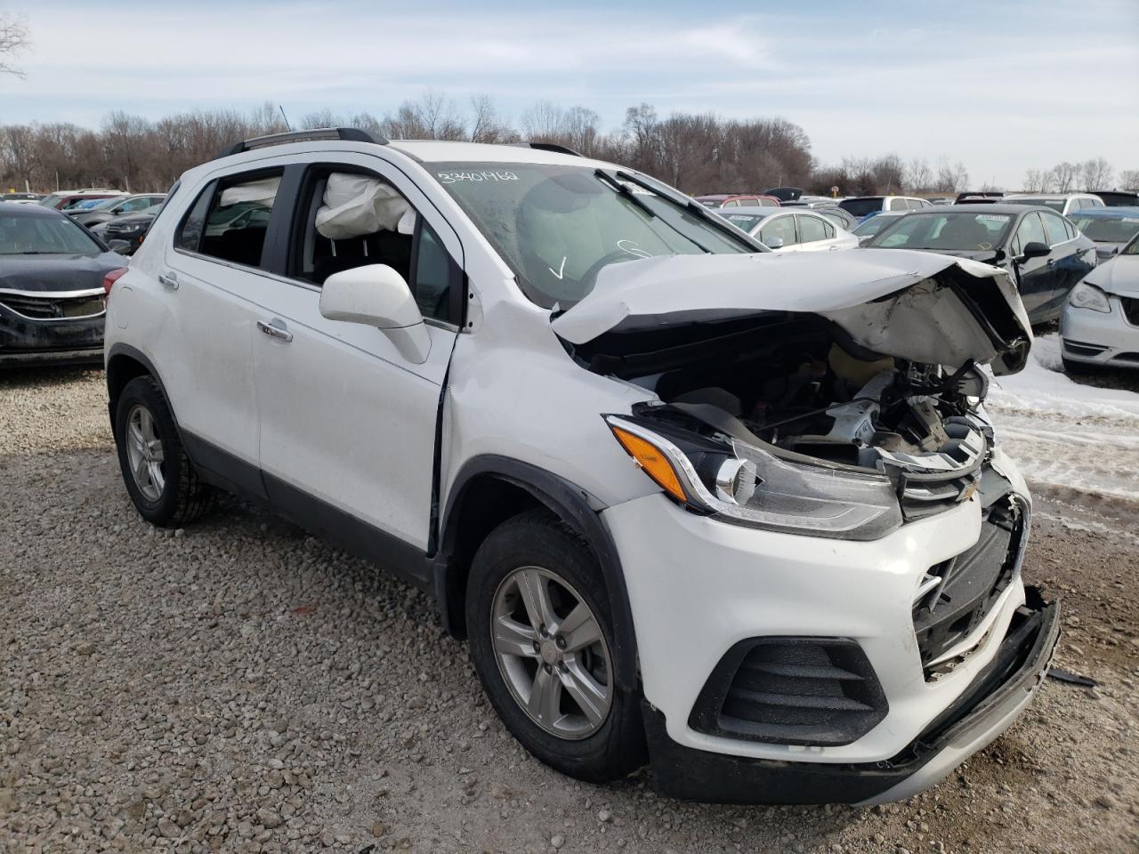 CHEVROLET TRAX 2017 with VIN 3GNCJPSB3HL281153 - Photo from auction