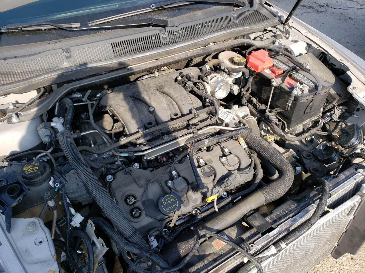 Photo 7 from auction – 2018 FORD TAURUS SEL with VIN 1FAHP2E8XJG115471