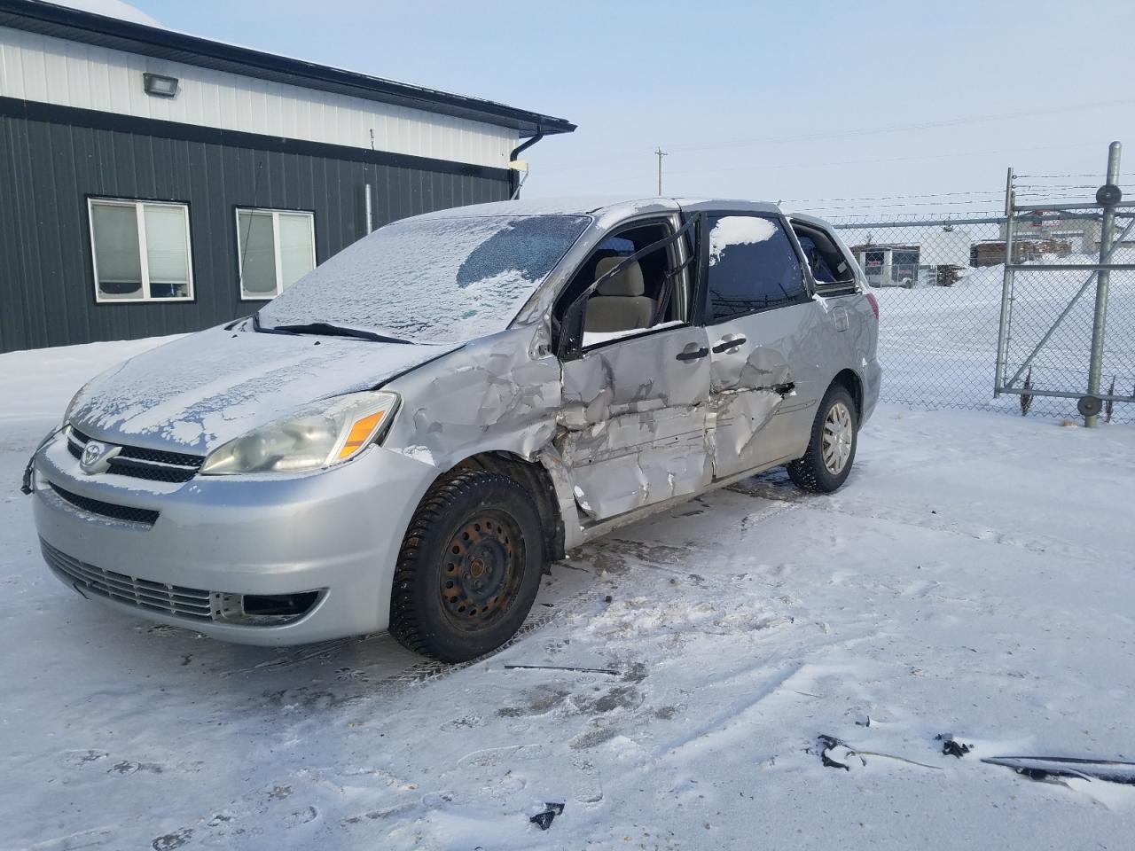 Photo 2 from auction – 2005 TOYOTA SIENNA CE with VIN 5TDZA29C65S249680