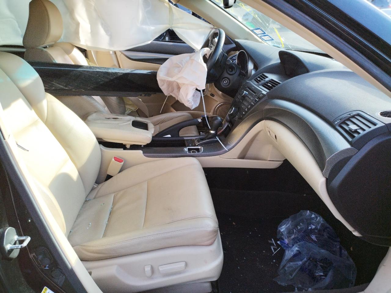 Photo 5 from auction – 2013 ACURA TL with VIN 19UUA8F27DA011486