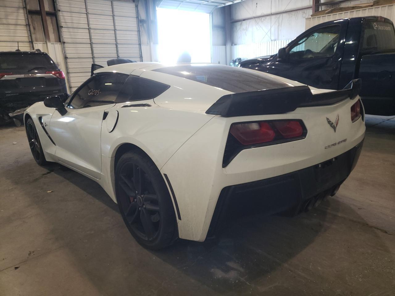 صورة رقم 3 من المزاد - 2015 CHEVROLET CORVETTE S مع VIN 1G1YM2D71F5101904