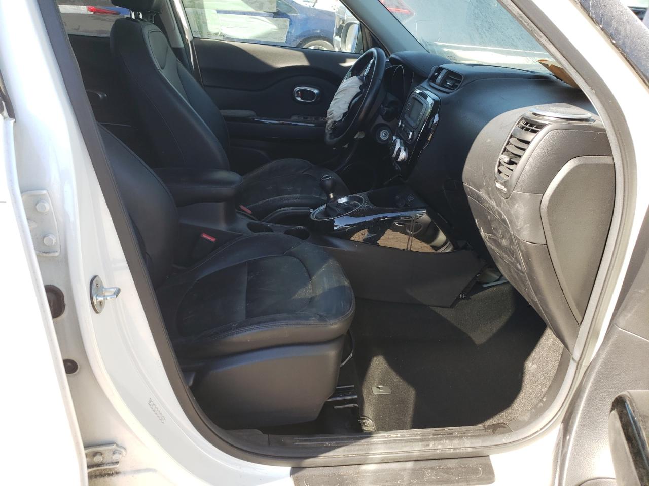 Photo 5 from auction – 2016 KIA SOUL ! with VIN KNDJX3A5XG7378808