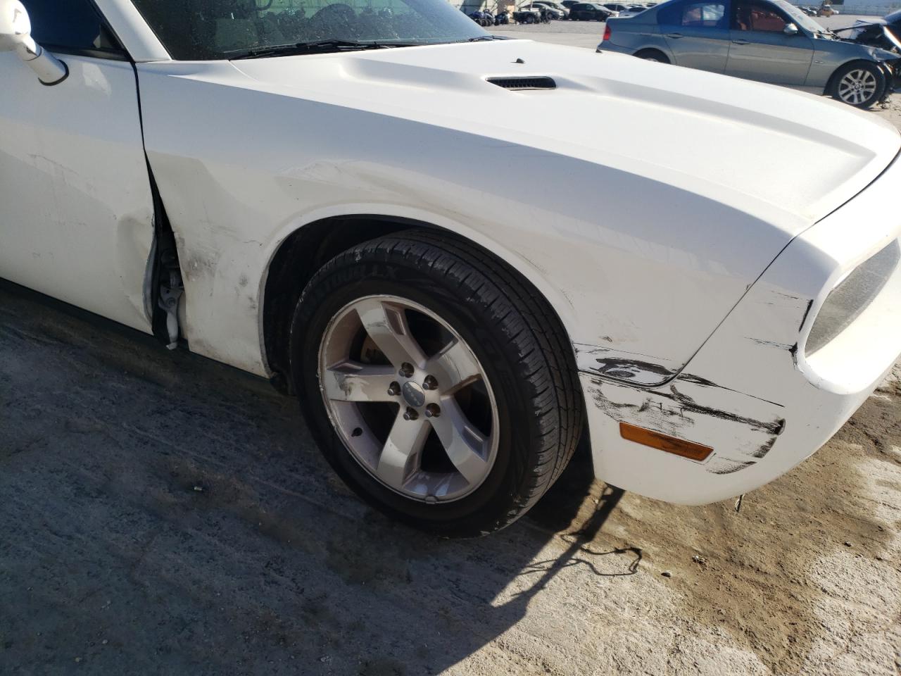 Photo 9 from auction – 2013 DODGE CHALLENGER with VIN 2C3CDYAG3DH724914