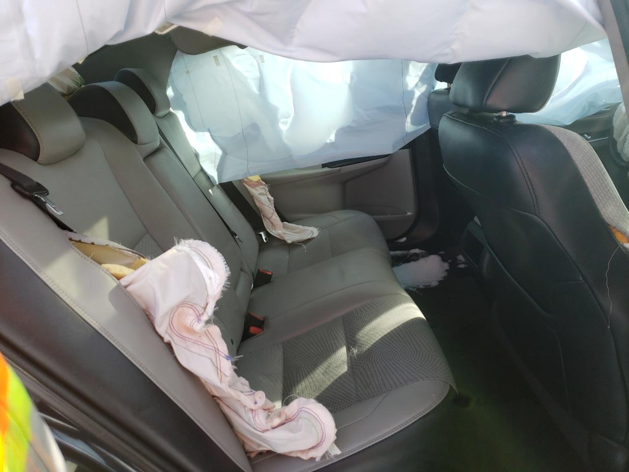 Photo 6 from auction – 2017 TOYOTA CAMRY LE with VIN 4T1BF1FK0HU349942