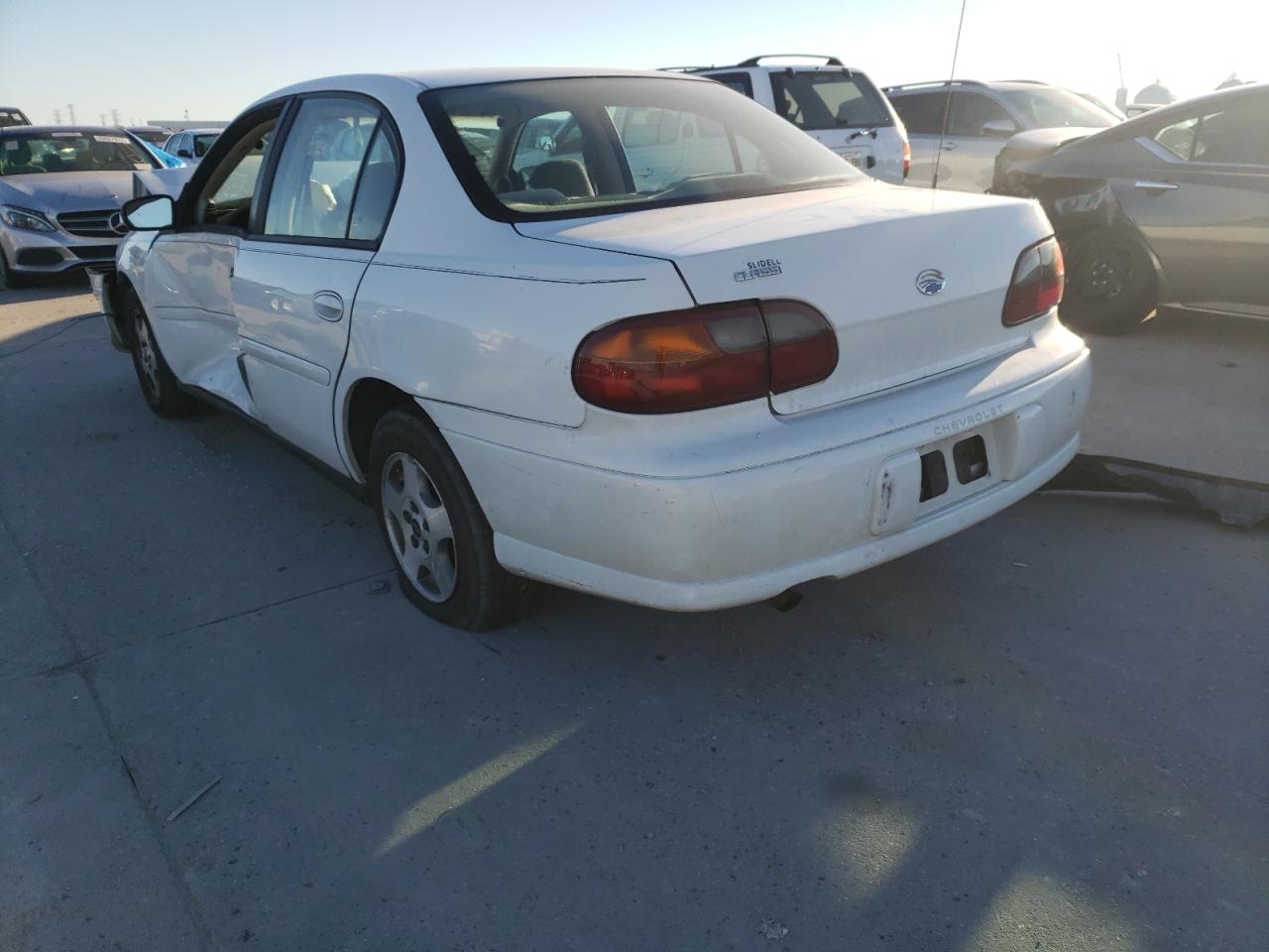 Photo 3 from auction – 2005 CHEVROLET CLASSIC with VIN 1G1ND52F55M201703