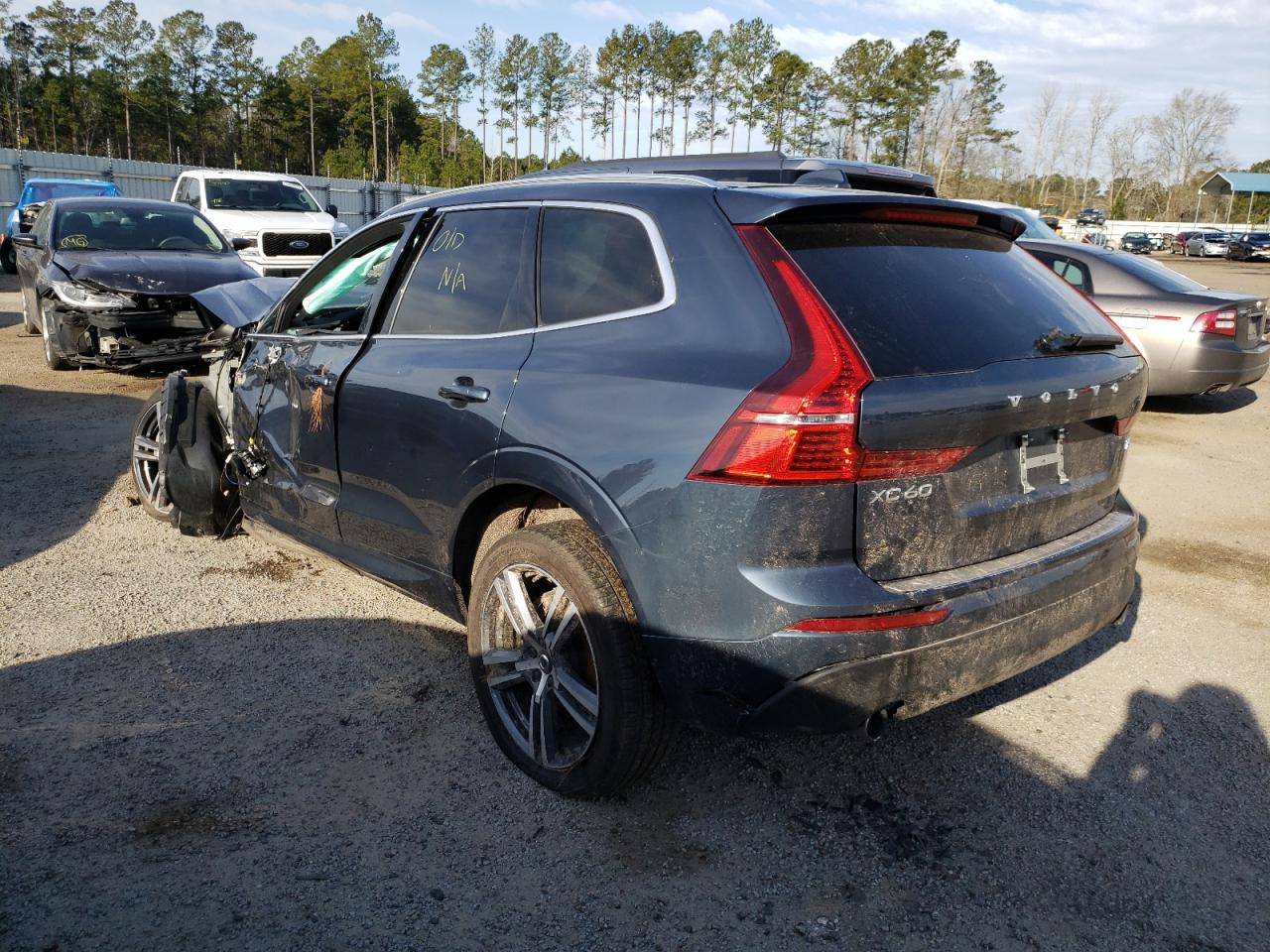 Photo 3 from auction – 2021 VOLVO XC60 T5 MO with VIN YV4102DK2M1676572