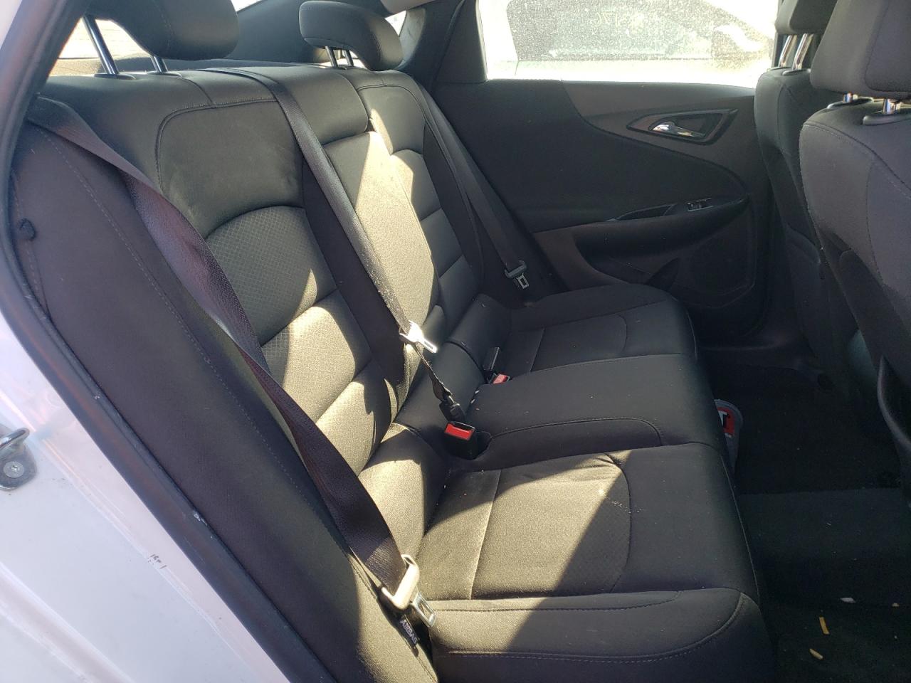 Photo 6 from auction – 2018 CHEVROLET MALIBU LS with VIN 1G1ZB5ST5JF228766
