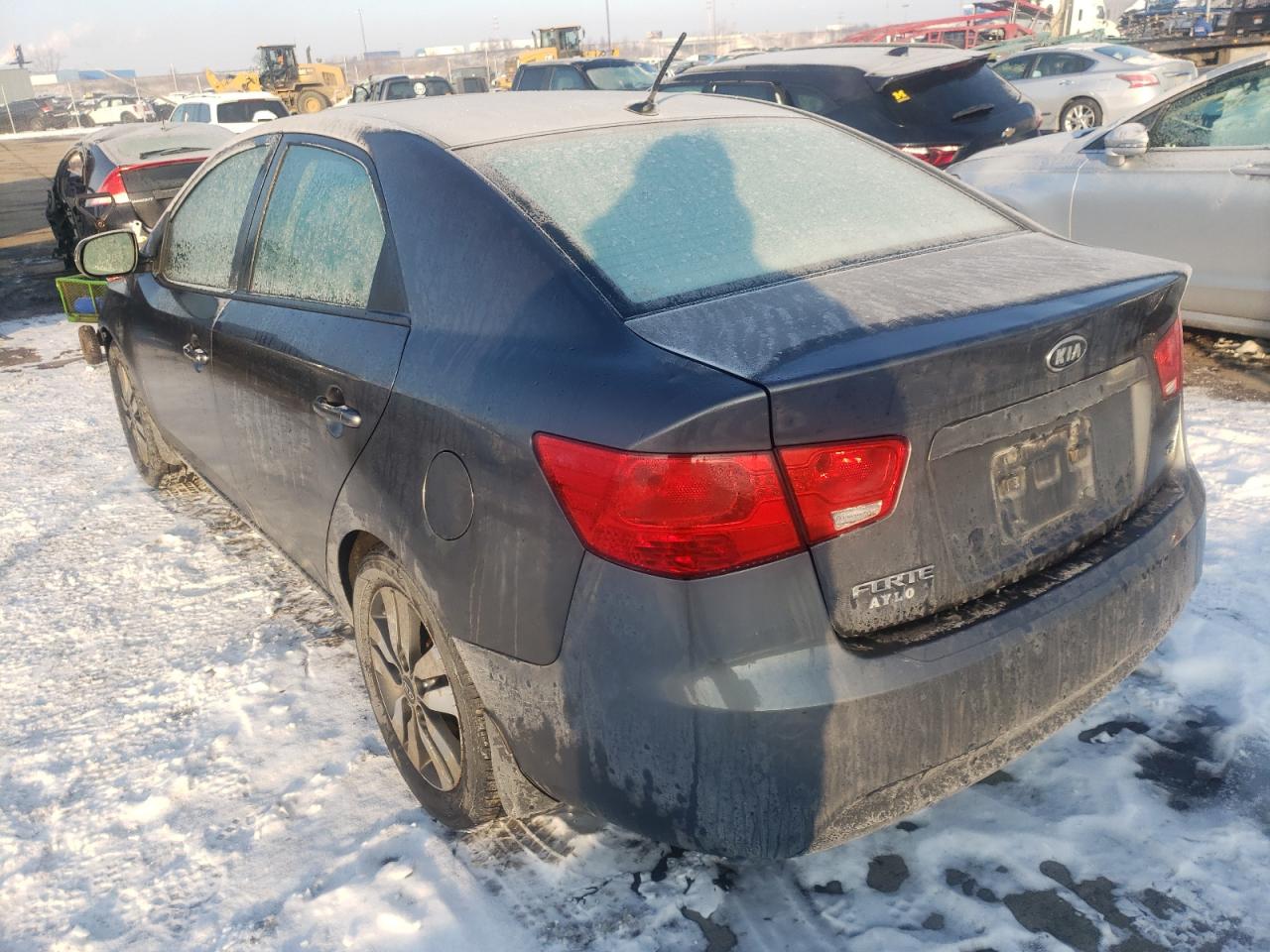 Photo 3 from auction – 2013 KIA FORTE EX with VIN KNAFU4A29D5721462