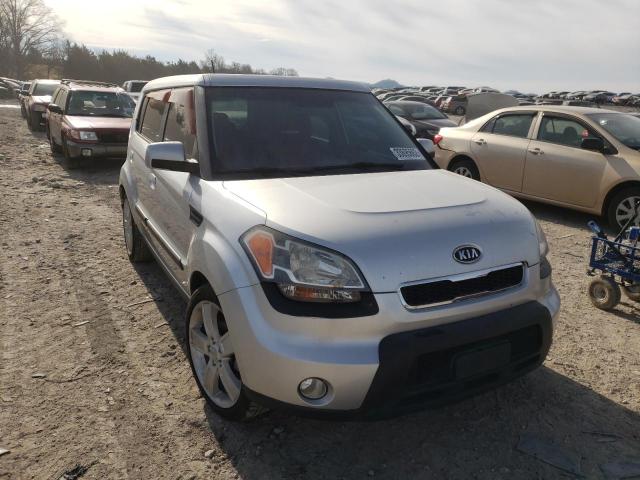 KIA SOUL + 2010 with VIN KNDJT2A24A7703388 - Photo from auction
