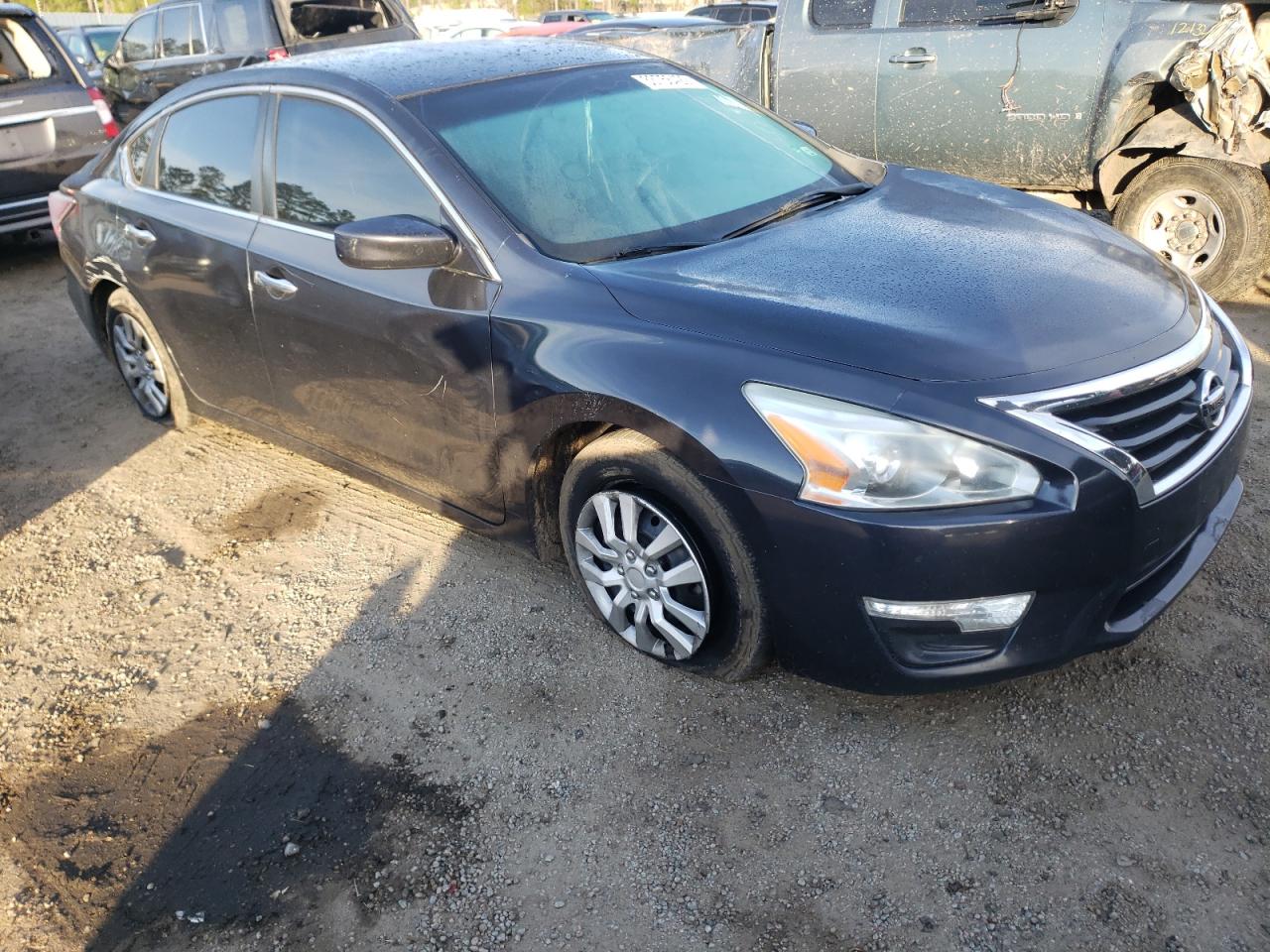 Photo 1 from auction – 2015 NISSAN ALTIMA 2.5 with VIN 1N4AL3AP4FN334834