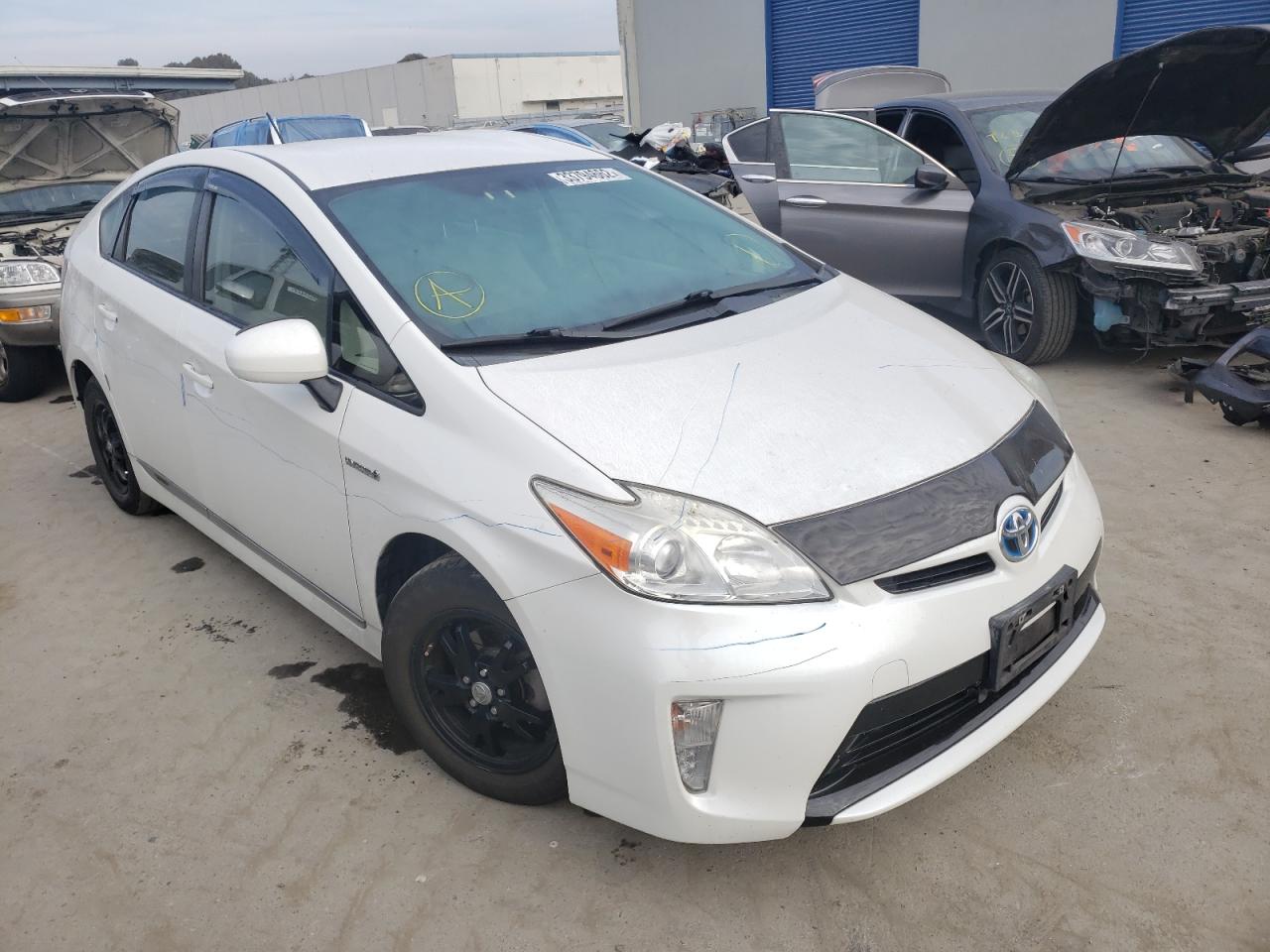 TOYOTA PRIUS 2013 with VIN JTDKN3DU4D5650709 - Photo from auction