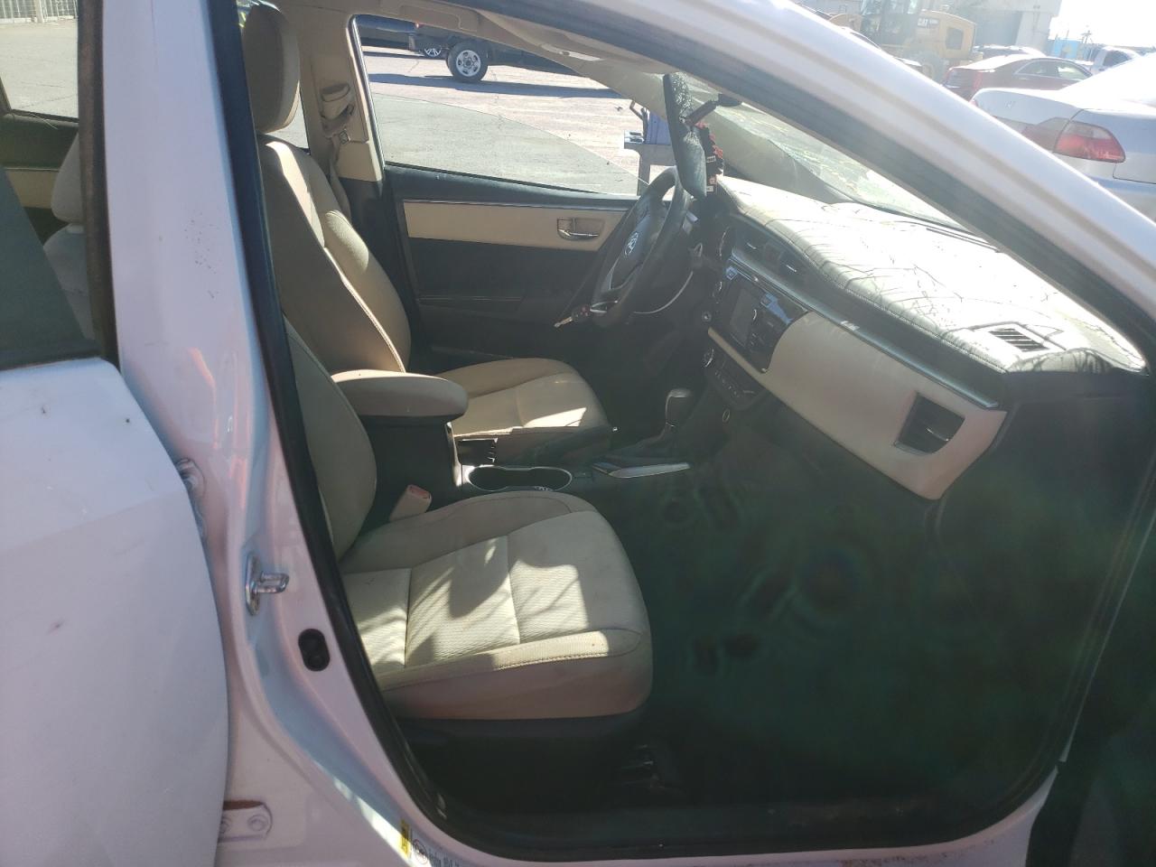 Zdjęcie 5 z aukcji – 2016 TOYOTA COROLLA L z VIN 5YFBURHE8GP534784