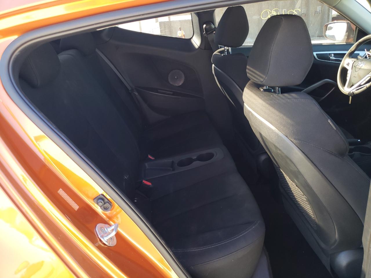 Photo 6 from auction – 2016 HYUNDAI VELOSTER with VIN KMHTC6AD7GU300772