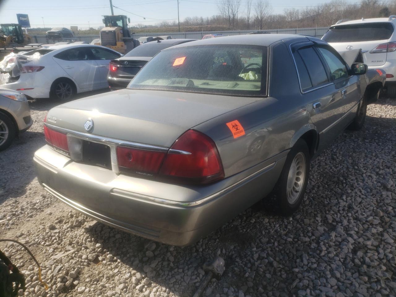 Photo 4 from auction – 2002 MERCURY GRAND MARQ with VIN 2MEFM75WX2X623911